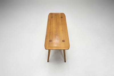 Carl Malmsten Carl Malmsten Visings Bench in Solid Pine Sweden 1950s