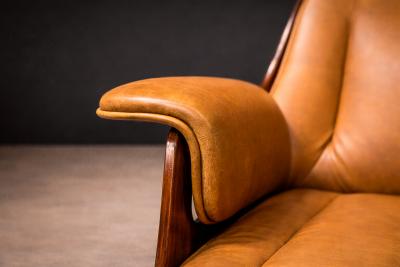 Carlo Fongaro Dinamarquesa Armchair in Rosewood Leather Carlo Fongaro 1970s