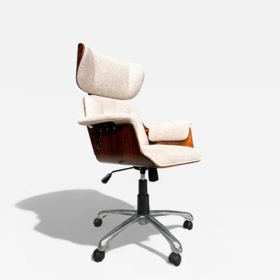 Carlo Fongaro Tall Dinamarquesa Armchair in Rosewood Carlo Fongaro 1970s Lot 736A