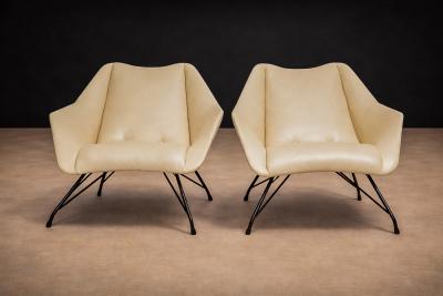 Carlo Hauner Pair of Concha Armchairs in Iron and leather Carlo Hauner