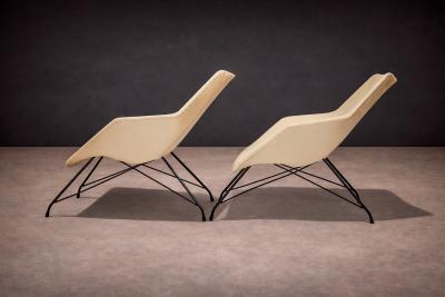 Carlo Hauner Pair of Concha Armchairs in Iron and leather Carlo Hauner