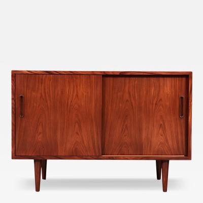 Carlo Jensen Modern Rosewood Credenza by Carlo Jensen for Hundevad Co 