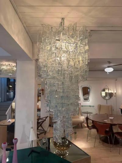Carlo Nason Large Carlo Nason for Mazzega opalescent Murano glass chandelier