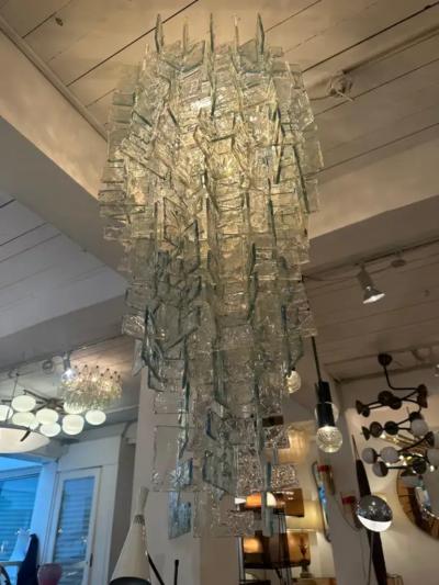 Carlo Nason Large Carlo Nason for Mazzega opalescent Murano glass chandelier