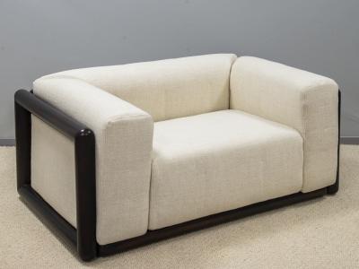 Carlo Scarpa Cornaro sofa