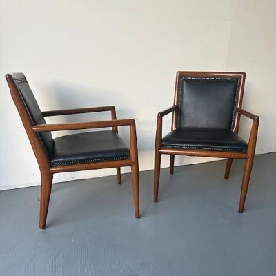 Carlo de Carli Carlo di Carli Can be sold as pairs The walnut framework with tapering and flaring legs and ar