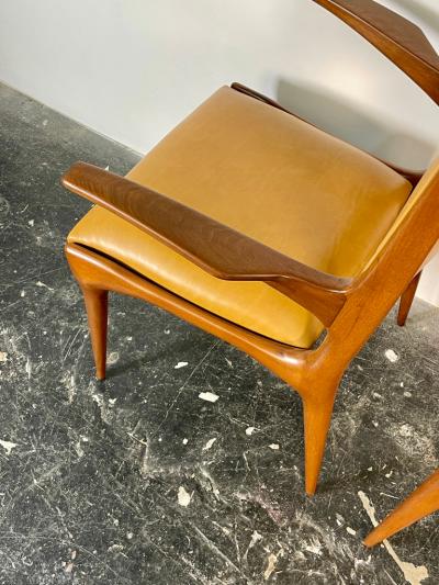 Carlo de Carli Carlo di Carli Rare Set of Six Carlo De Carli Dining Chairs in Walnut for Singer and Sons