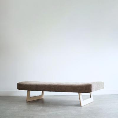Carlos Solano Granda ZEN Daybed in White Oak