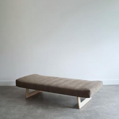 Carlos Solano Granda ZEN Daybed in White Oak