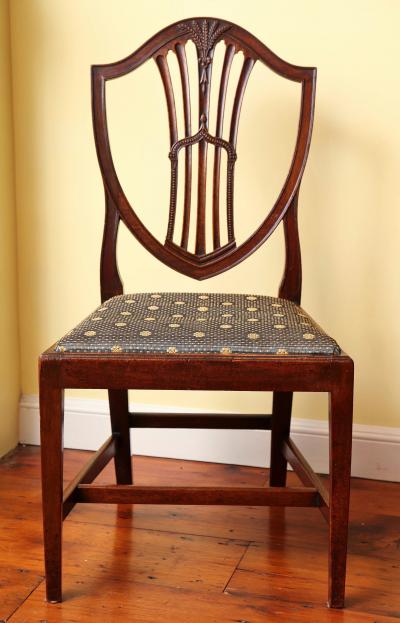 Carved Mahogany Hepplewhite Period Shield Back Side Chairs