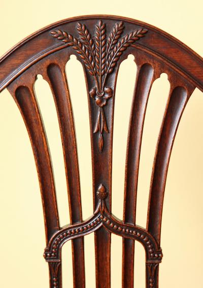Carved Mahogany Hepplewhite Period Shield Back Side Chairs