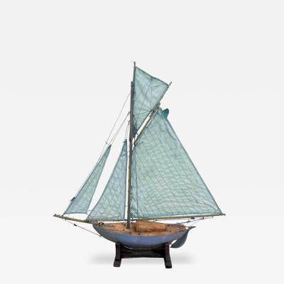 Carved Wooden Gaff Cutter Pond Yacht with original paint England circa 1940