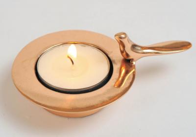 Cast bronze bird tealight holders