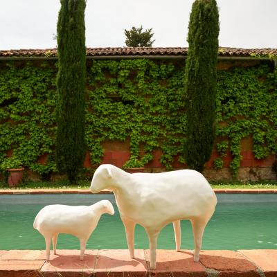 Catherine Blanc LULU JUNIOR Pair of sheep garden sculptures