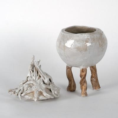 Catherine Blanc THE SHELL BOX White enamelled sandstone box