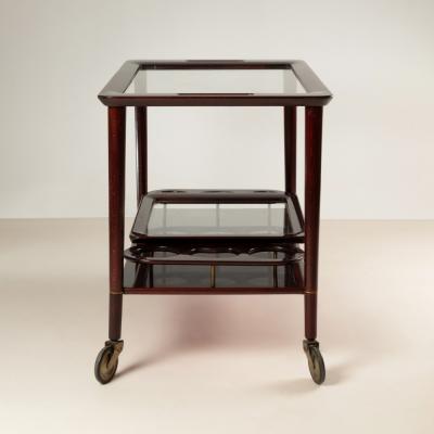 Cesare Lacca Serving