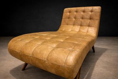 Chaise lounge in Hardwood and Faux Leather Unknown 1960s