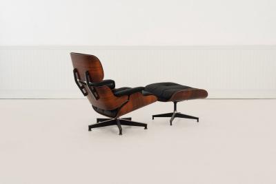 Charles Eames Charles Eames for Herman Miller Lounge Chair and Ottoman in Rosewood 1960c 