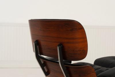 Charles Eames Charles Eames for Herman Miller Lounge Chair and Ottoman in Rosewood 1960c 