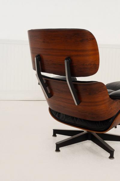 Charles Eames Charles Eames for Herman Miller Lounge Chair and Ottoman in Rosewood 1960c 