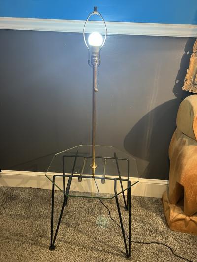 Charles Eames MID CENTURY BRASS AND GLASS TABLE FLOOR LAMP WITH HAIRPIN LEGS