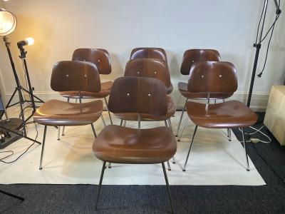 Charles Eames SUITE OF MID CENTURY SEVEN CHARLES EAMES DINING CHAIRS FOR HERMAN MILLER