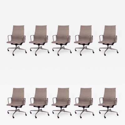 Charles Eames Set of 10 American Post War Design 1950s Aluminum Swivel Conference Chairs