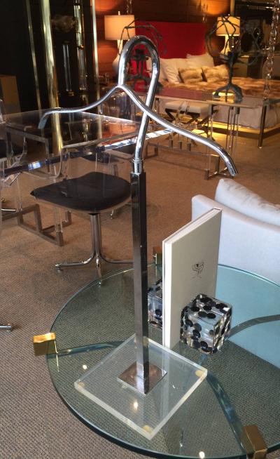 Charles Hollis Jones Charles Hollis Jones Chrome and Lucite Gentlemans Valet Stand