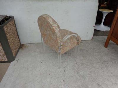 Charles Hollis Jones Charles Hollis Jones Waterfall Lucite Chair