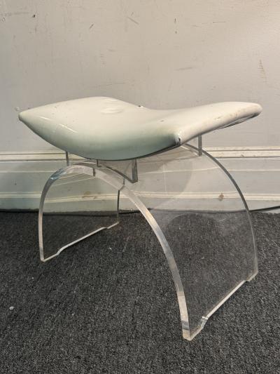 Charles Hollis Jones EXCEPTIONAL SCULPTURAL ARCHED CURVED SEAT LUCITE VANITY STOOL