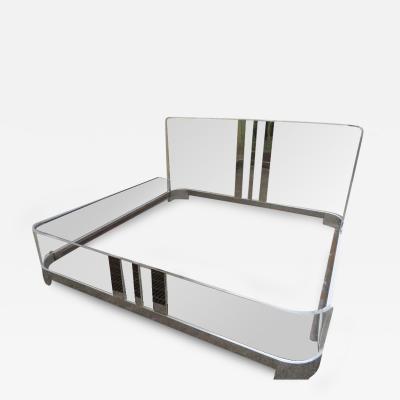 Charles Hollis Jones Excellent Charles Hollis Jones King Size Lucite Waterfall Bed Hollywood Regency