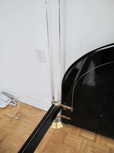 Charles Hollis Jones GREAT LUCITE FOUR POSTER BED ATTRIBUTED TO CHARLES HOLLIS JONES