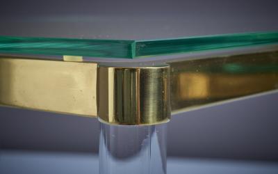 Charles Hollis Jones Pair of Nesting Tables in Brass glass in the manner of Charles Hollis Jones