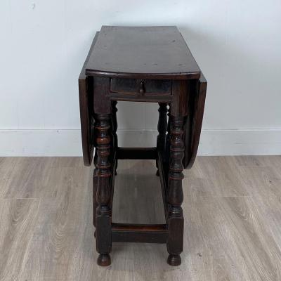 Charles II Oak Drop Leaf Table England 17th Century