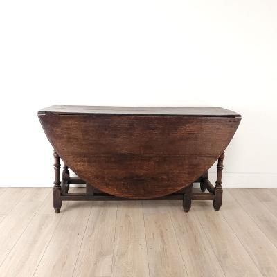 Charles II Oval Gate Leg Table in Oak England circa 1680
