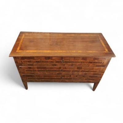 Charles IV Walnut Chest of Drawers late 18th century