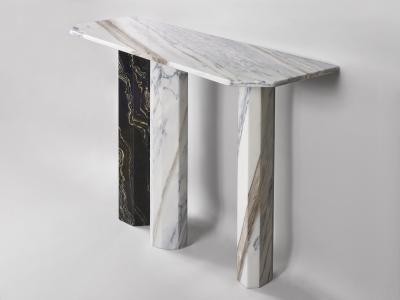 Charles Kalpakian Templum Console