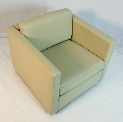 Charles Pfister Charles Pfister for Knoll Cream Leather Lounge Chair Labeled American 1980s