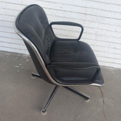 Charles Pollock 1 Knoll Pollock Executive Swivel Armchair Black Leather