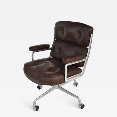 Charles Ray Eames 1 Herman Miller Eames Time Life Executive Chair