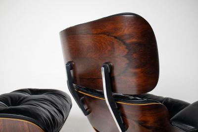 Charles Ray Eames 2nd Generation Eames Lounge Chair and Ottoman in Rosewood Black Leather