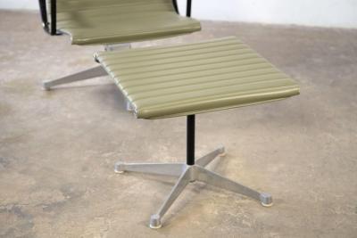 Charles Ray Eames Charles Eames Aluminum Group Lounge Chair and Ottoman for Herman Miller