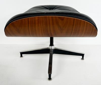 Charles Ray Eames Charles and Ray Eames Walnut Leather Lounge Chair Ottoman Herman Miller C2010