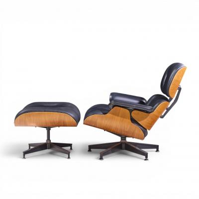 Charles Ray Eames Charles and Ray Eames for Herman Miller Eames Walnut Lounge Chair with Ottoman
