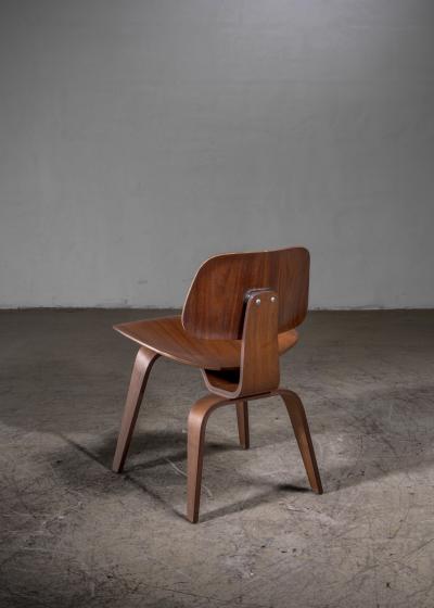 Charles Ray Eames Eames DCW chair for Evans
