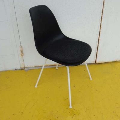 Charles Ray Eames Eames Herman Miller Shell Chairs Multiple