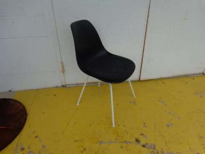 Charles Ray Eames Eames Herman Miller Shell Chairs Multiple