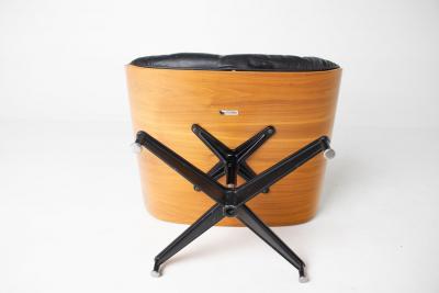 Charles Ray Eames Eames Lounge Chair Ottoman in Walnut by Herman Miller