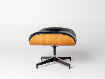 Charles Ray Eames Eames Lounge Chair Ottoman in Walnut by Herman Miller