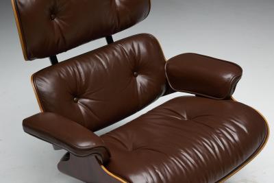 Charles Ray Eames Eames Lounge Chair with Ottoman for Herman Miller United States 1970s